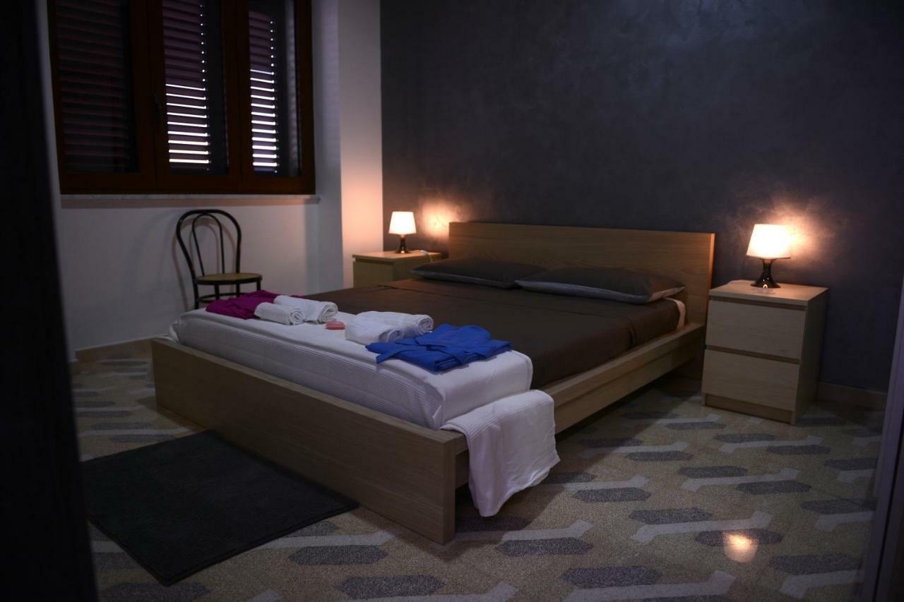 Bed & Breakfast "Mazzini" Леверано Екстер'єр фото
